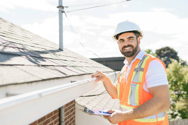 Best Commercial Roof Installation  in Tichigan, WI