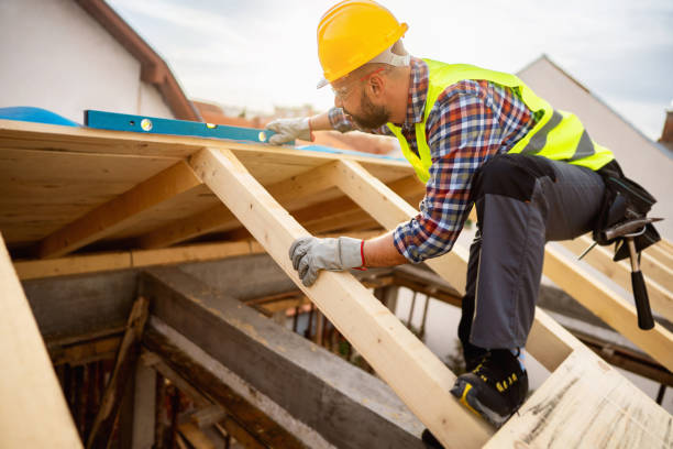 Best Residential Roofing Contractor  in Tichigan, WI